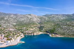 Zašto je Karlobag destinacija koja iz godine u godinu broji sve veći broj turista?