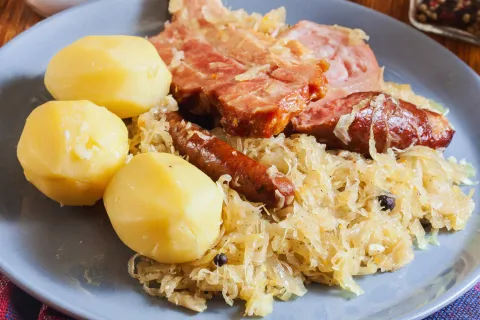 Kupus i meso – jelo koje generacijama grije Ličane zimi