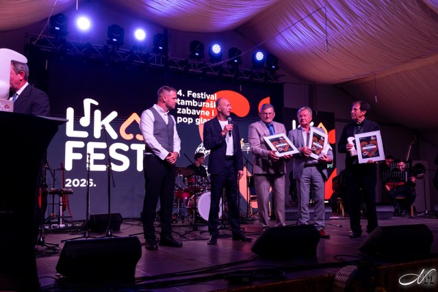 Siniša Biško pobjednik 4. Lika Festa s pjesmom „Velebite”