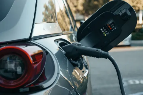 Novi poziv za sufinanciranje kupnje električnih vozila - Poticaji samo za pravne osobe