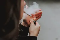 Hrvatska u vrhu EU po broju pušača: Gotovo 40% odraslih puši, e-cigarete sve popularnije među mladima