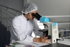 Studija - Mikroplastika sve prisutnija u ljudskom tkivu