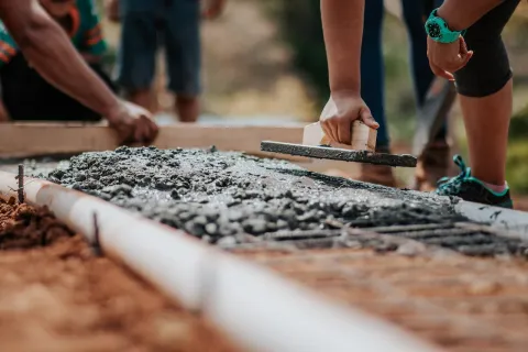 Nedostatak radnika u graditeljstvu i trgovini: Balansiranje između domaćih i stranih radnika