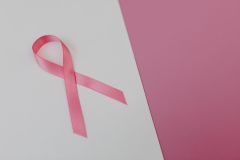 Ne odgađajte pregled: Večeras u Otočcu predavanje o prevenciji raka dojke