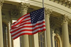 Trump će proglasiti engleski službenim jezikom u SAD-u