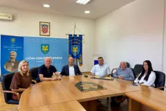 Župan Petry primio uredništvo “Ličkog puta” povodom 10. obljetnice osnutka