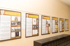 Izložba o tragedijama holokausta izazvala veliko zanimanje mladih
