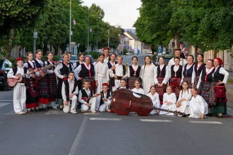 U Otočcu održana 26. Smotra folklora