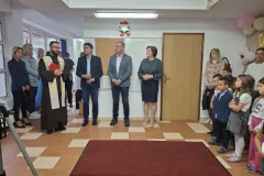 Blagoslovljene nove prostorije za dodatne skupine jasličke djece u Dječjem vrtiću Pahuljica u Gospiću
