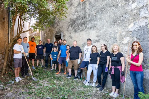 Rotary klub Gospić u akciji uređenja prolaza bana Kurjakovića