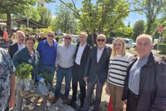 Završni predizborni tjedan: veliki broj ljudi i snažna podrška na druženju s kandidatima HDZ-a u Otočcu
