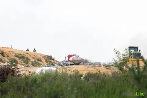 Stanovnici Gospića zabrinuti: što udišemo iz požara na Rakitovcu?