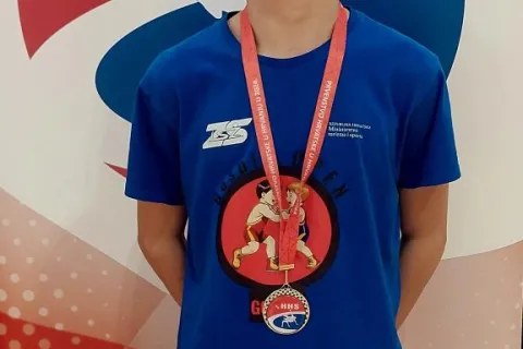 Romano Bako iz Hrvačkog kluba “Gospić” kadetski prvak Hrvatske