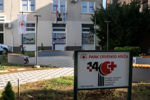 Važan međunarodni posjet: Gospić domaćin visoke delegacije Crvenog križa
