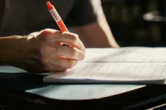 Jeste li i vi zapeli na “Knjizi sudnjeg dana”? Pitamo maturante iz LSŽ kako je prošao ispit državne mature iz Engleskog