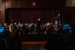 Spektakularni novogodišnji koncert Johanna Straussa oduševio publiku u Gospiću