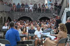 Osmi Trag u beskraju: Velu Luku večeras očekuje spektakl, a potom slijede još tri događaja