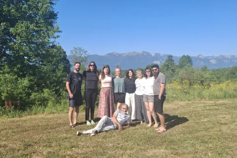 LovinArt 2026. Humanitarna izložba donosi jedinstveni presjek suvremene umjetnosti u Lovinac