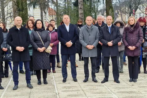 U organizaciji HDZ-a u Otočcu obilježena 24. godišnjica smrti prvog hrvatskog predsjednika dr. Franje Tuđmana