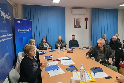 Utemeljitelji HDZ-a održali sjednicu te dali punu potporu projektu izgradnje Kaznionice u Gospiću