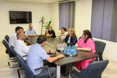 Večer Ličko-senjske županije u Metkoviću spojila tradiciju, glazbu i buduću suradnju