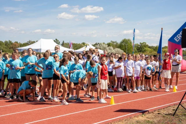 Otvorena atletska staza u Gospiću, Balinovac okupio gotovo 500 mladih sportaša