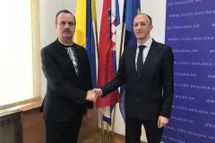 Ukrajinski veleposlanik zahvalnicom odao priznanje županu Ernestu Petryju za višegodišnju pomoć ukrajinskom narodu
