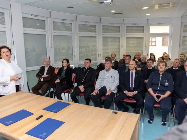Uprava Medicinskog fakulteta u Zagrebu u radnom posjetu OB Gospić: potpisani ugovori o međusobnoj suradnji s Općom bolnicom Gospić i Domom zdravlja Ličko-senjske županije