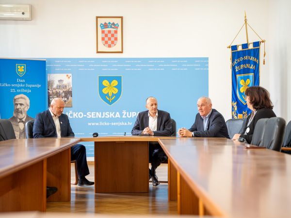 Župan Petry održao prijem povodom obilježavanja Svjetskog dana Crvenog križa