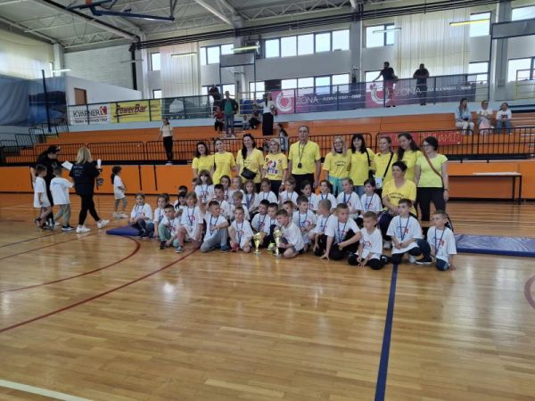 Održan Olimpijski festival dječjih vrtića Ličko-senjske županije 2024.g. Održan Olimpijski festival dječjih vrtića Ličko-senjske županije 2024.g.