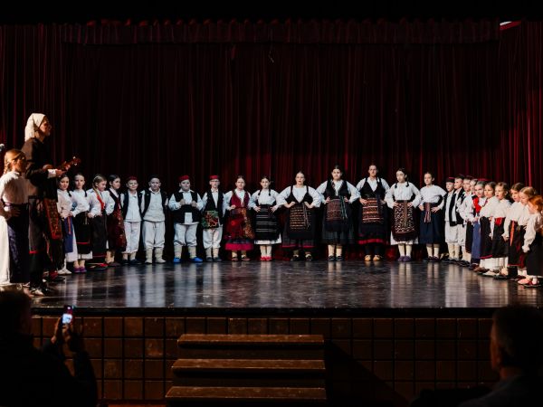 VIDEO / Pogledajte nezaboravan godišnji koncert HKUD-a “Široka Kula”