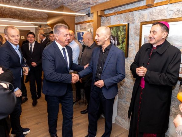 Župan Petry održao božićni prijem u Ličko-senjskoj županiji Župan Petry održao božićni prijem u Ličko-senjskoj županiji