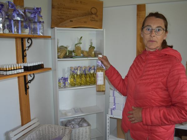 Lička lavanda osvojila je tržište