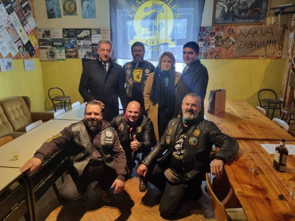 Gradonačelnik Milinović u posjetu moto clubu “Crazy Wolf’s“