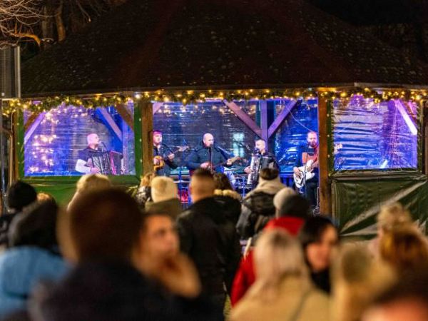 Advent 2025. u Otočcu - Božićna čarolija u Gackoj