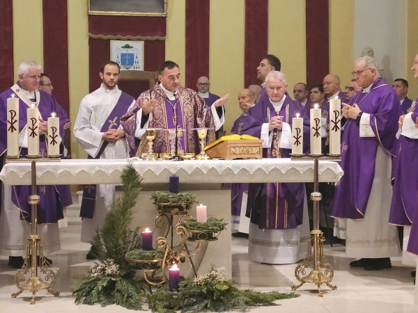 U Gospiću svečano obilježena peta obljetnica smrti biskupa Mile Bogovića U Gospiću svečano obilježena peta obljetnica smrti biskupa Mile Bogovića