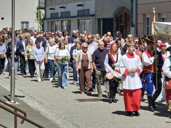 Svečano proslavljena svetkovina Tijelova u Gospiću