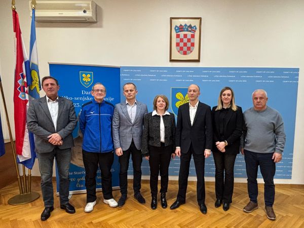 U Ličko-senjskoj županiji potpisani ugovori u vrijednosti 182.500 eura za sport i tehničku kulturu U Ličko-senjskoj županiji potpisani ugovori u vrijednosti 182.500 eura za sport i tehničku kulturu