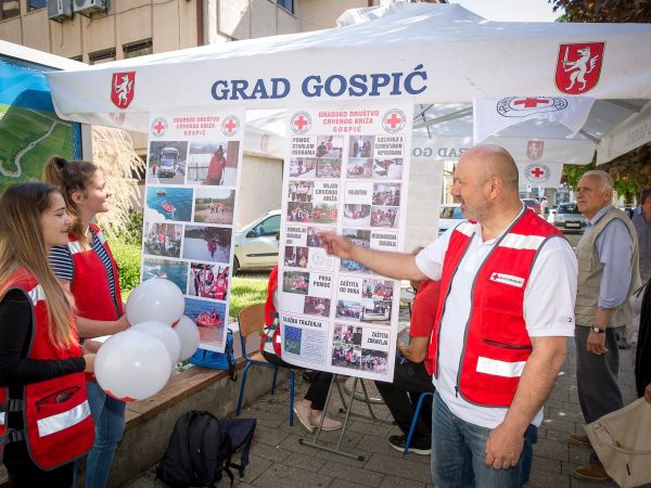 Crveni križ Gospić uvijek je u pripravnosti Crveni križ Gospić uvijek je u pripravnosti