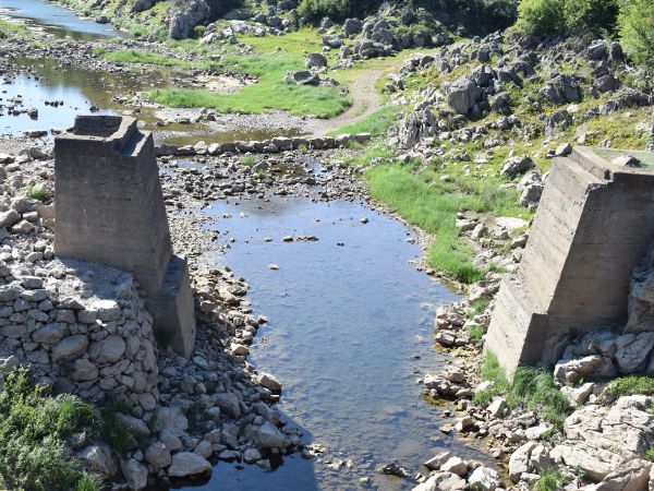 Teče rijeka Otešica Teče rijeka Otešica