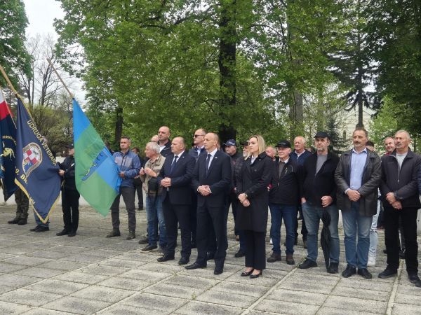 Lika i Istra zajedno u čuvanju uspomene na heroje Domovinskog rata Lika i Istra zajedno u čuvanju uspomene na heroje Domovinskog rata