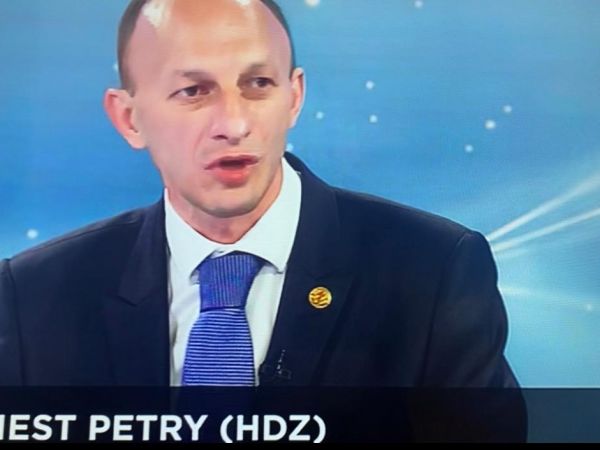 Sutra u 8.30 sati župan Petry gostuje u emisiji Studio 4 na HRT 4