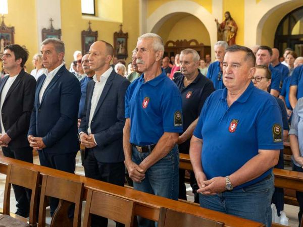 Gospić obilježio 33. obljetnicu uspostave obrane i prvog postrojavanja 25. satnije ZNG