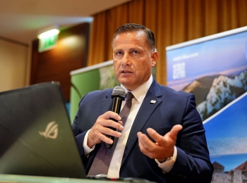 Autor Mariusz Szachowski