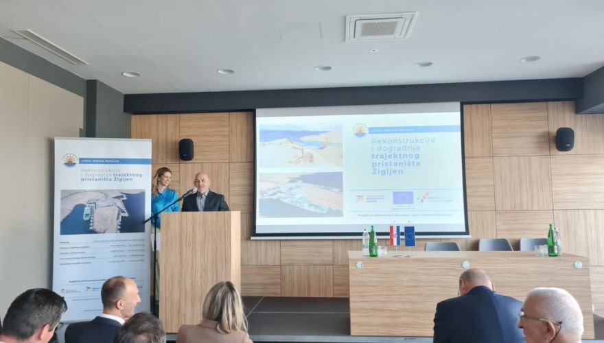Najbolje iz Like - Održana Završna konferencija Projekta rekonstrukcije i dogradnje trajektnog pristaništa Žigljen, vrijednog 9.744.890 eura