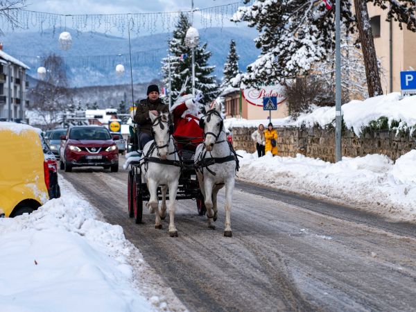 VIDEO / Pogledajte najbolje trenutke Adventa u Otočcu VIDEO / Pogledajte najbolje trenutke Adventa u Otočcu