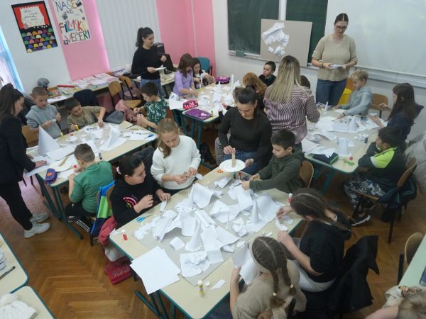 Odjel za nastavničke studije u Gospiću: Održan program “Danas učimo na Učiteljskom u Heksalogos učionici” Odjel za nastavničke studije u Gospiću: Održan program “Danas učimo na Učiteljskom u Heksalogos učionici”