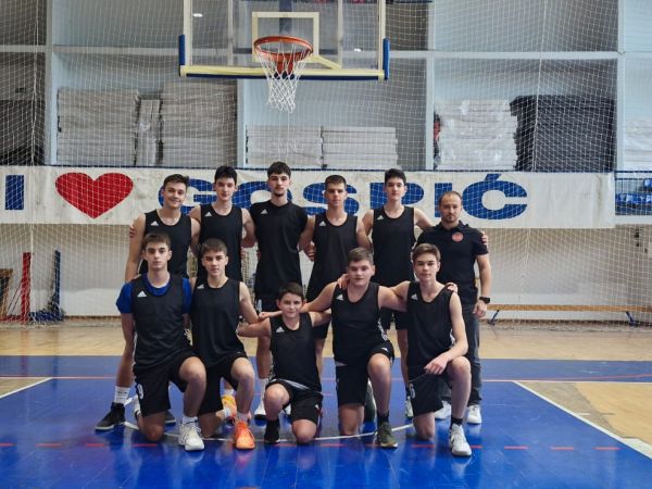 Košarkaški klub Gospić zove navijače - dođite i bodrite domaće košarkaše u derbiju protiv Siska Košarkaški klub Gospić zove navijače - dođite i bodrite domaće košarkaše u derbiju protiv Siska