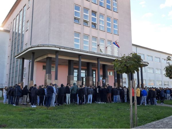 Strukovna škola Gospić otvara vrata novim generacijama – pogledajte koje obrazovne programe možete upisati! Strukovna škola Gospić otvara vrata novim generacijama – pogledajte koje obrazovne programe možete upisati!