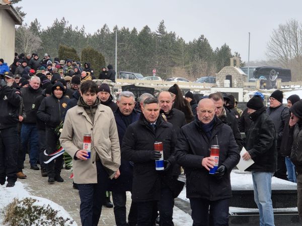 U Krivom Putu obilježena 31. obljetnica pogibije stožernog brigadira Damira Tomljanovića-Gavrana